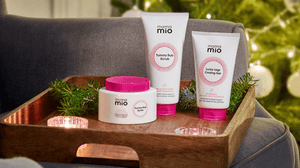 Christmas Gifts For Pregnant Women To Make Mama Glow