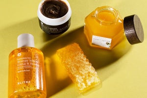 5 reasons to add honey to your beauty routine