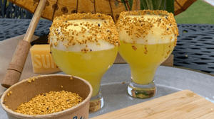 Bee Pollen Spritz with Pineapple, Lime and Honey