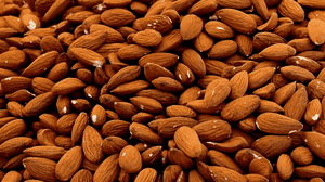 Health Benefits of Almonds, Almond Butter, and Almond Milk