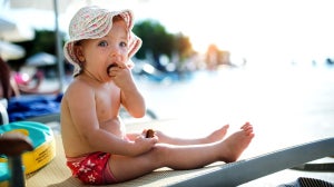 Stitichezza neonato svezzamento: cosa sapere e cosa fare