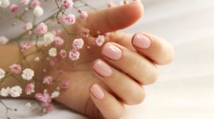 Get the look: Spring Nails and Beauty