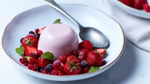 Panna cotta de fresa baja en calorías