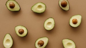 Avocado kan ændre fedtfordelingen hos kvinder, foreslår studie