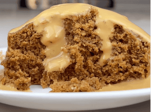 High-Protein Gingerbread Baked Oats