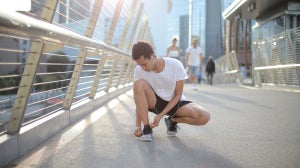 Stručnjaci savjetuju nošenje maskica za vrijeme trčanja, ali hoće li to utjecati na performansu?