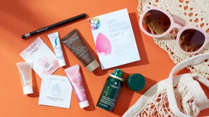Grab Your Last Beauty Bag Of the Summer
