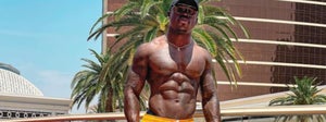 Six Pack Attack Workout mit Darien „The Ab Guy“ Johnson