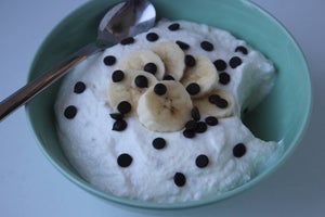 Bananen-Split Mousse | Himmlisches Protein Dessert