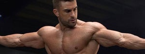 5 Übungen für Schulter, Trizeps & Brust | Bodybuilding Training