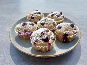 Leckere Hafer-Muffins mit Blaubeeren