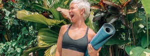 “Sinto-me incrível” | O impacto do yoga em revista