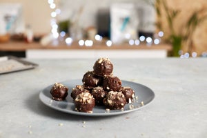 Bolas Proteicas de Chocolate Natalícias