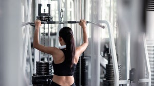 Focus je op meer dan één spier met compound oefeningen voor je pull day