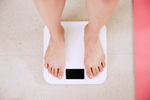 Verander je relatie met de weegschaal voor succesvol gewichtsverlies