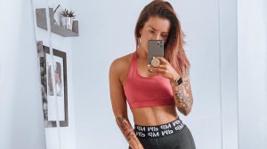Workout With Fitness YouTuber Rosanna Pierce | One Dumbbell Workout