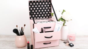 Upscale Your GLOSSYBOX: Cosmetic Organiser Drawer Unit