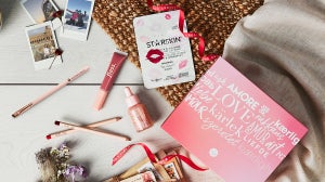 ‘Love Crosses Borders’ February GLOSSYBOX Products