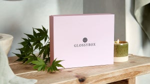 GLOSSYBOX im September: Gönn dir eine Pause mit der Pure Relaxation Edition
