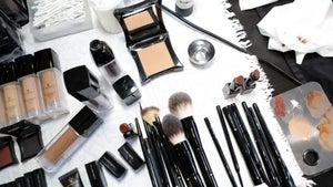 MAKEUP TRANSFER: HOW TO MAKE YOUR LOOK LAST ALL DAY