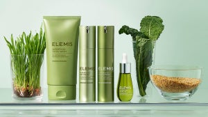 Питайте свою кожу с Superfood Skincare System от Elemis