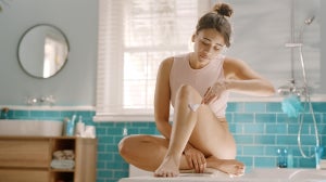 Hair Removal Guide: Which Method is Best for Smooth & Soft Legs?