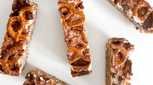 Maria’s Salted Caramel Pretzel Smores Bars | No Bake