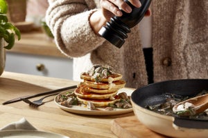 What Is Mindful Eating? Top 5 Benefits