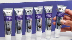 The Benefits of Retinol Serum & How to Use It