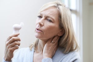 How To Manage Dry and Itchy Skin During Menopause