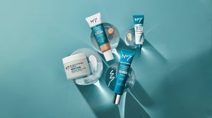 Make-Up Powered By Skin Expertise