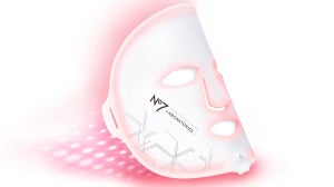 The benefits of red light therapy LED masks for your skin