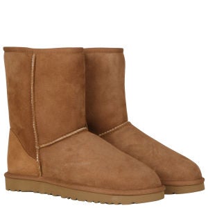 UGG Women's Classic Short Boots - Chestnut