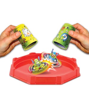 The Trash Pack Ultimate Fighting Trashies Battling Arena with 2 Spin Bins