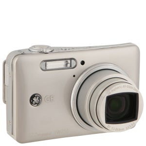 GE TW250 Digital Camera - Silver (12.2MP, 5 x Optical Zoom, 3 Inch LCD Touch Screen)