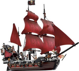 LEGO Pirates Of The Caribbean: Queen Anne's Revenge (4195)