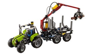 LEGO Technic: Tractor With Log Loader (8049)