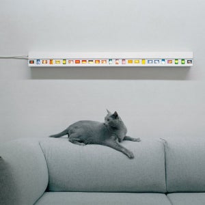 Wall Mounted Photo Slide Light with 25 Slide Spaces