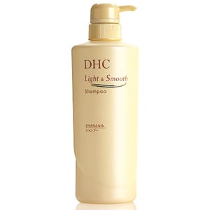 DHC Light and Smooth Shampoo (550ml)