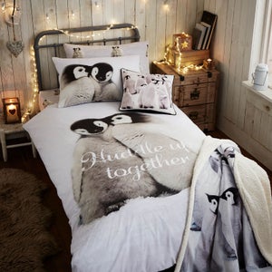 Catherine Lansfield Snuggly Penguins Duvet Set