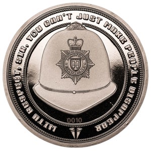 Hot Fuzz Collector’s Limited Edition Coin: Silver Variant – Zavvi Exclusive