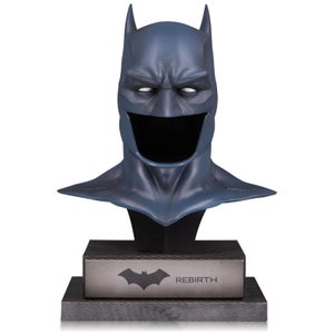 DC Collectibles DC Gallery Batman Rebirth Cowl 1:2 Scale Replica Statue