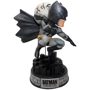FOCO DC Comics Frank Miller's Batman: The Dark Knight 8" Bobblehead Figure