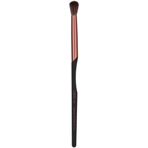 Luxie 702 Tapered Blending Eye Brush