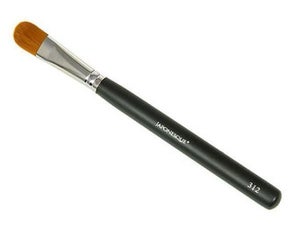 Japonesque Foundation Brush
