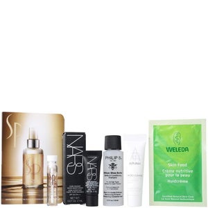 HQ Goodie Bag (free gift)