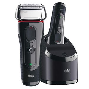 Braun 5070CC Clean and Charge Shaver