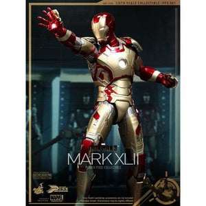 Hot Toys Iron Man Mark XlII Power Pose 1/6 Scale Statue