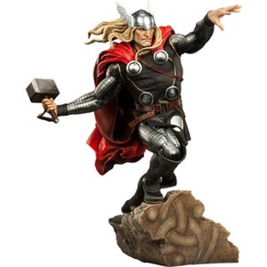 Sideshow Collectibles Thor Modern Age Premium Format Statue