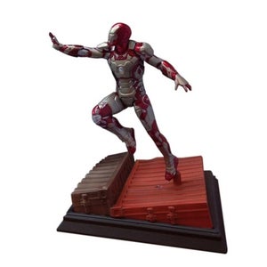 Dragon Action Heroes Marvel Iron Man Mark 42 1:24 Scale Pre Built Model